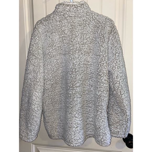 Patagonia style quarter zip sweater - Picture 2 of 2